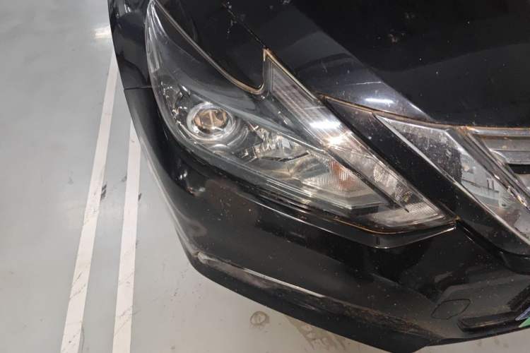 Used Nissan Teana 2016 2.5L XL Comfort Edition Right Front Headlight