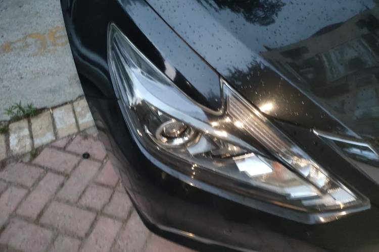 Used Nissan Teana 2016 2.0L XL Comfort Edition Right Front Headlight