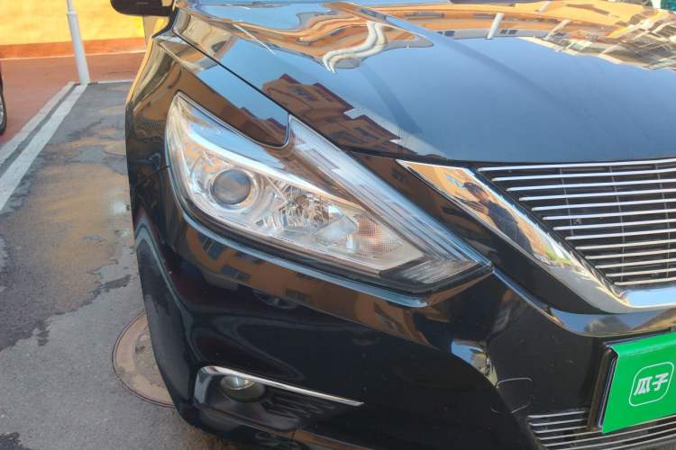 Used Nissan Teana 2016 2.0L XE Fashion Edition Right Front Headlight