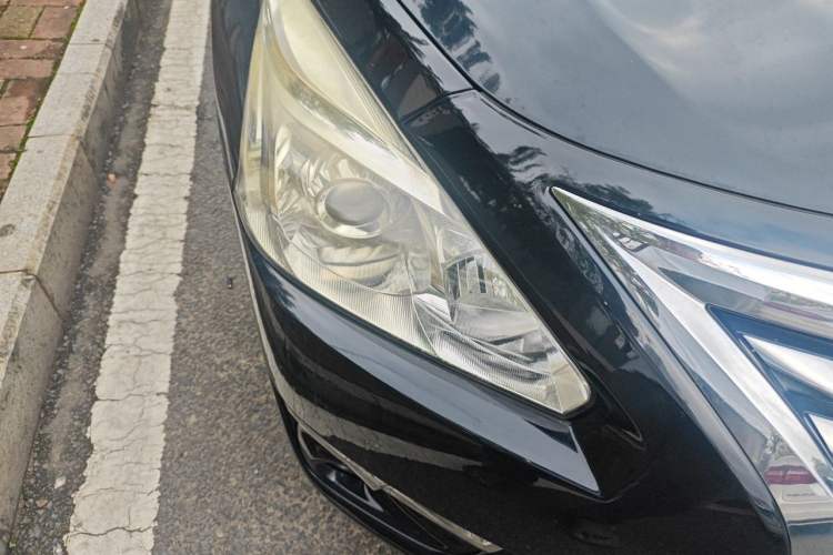 Used Nissan Teana 2016 2.0L XL Comfort Edition Right Front Headlight