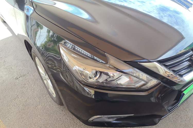 Used Nissan Teana 2016 2.0L XL Comfort Edition Right Front Headlight