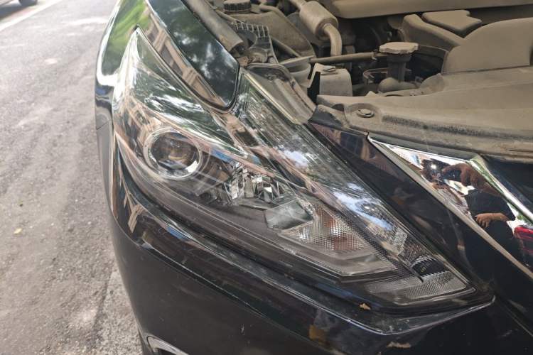 Used Nissan Teana 2016 Revised Version 2.0L XL Comfort Edition Right Front Headlight