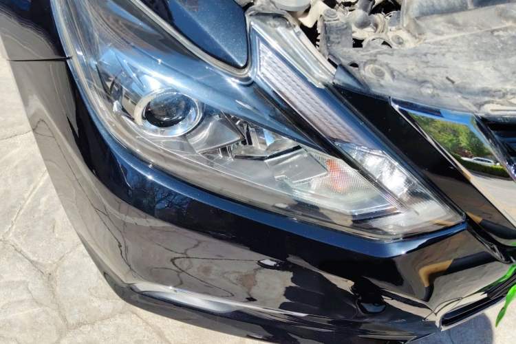 Used Nissan Teana 2016 2.0L XL Comfort Edition Right Front Headlight
