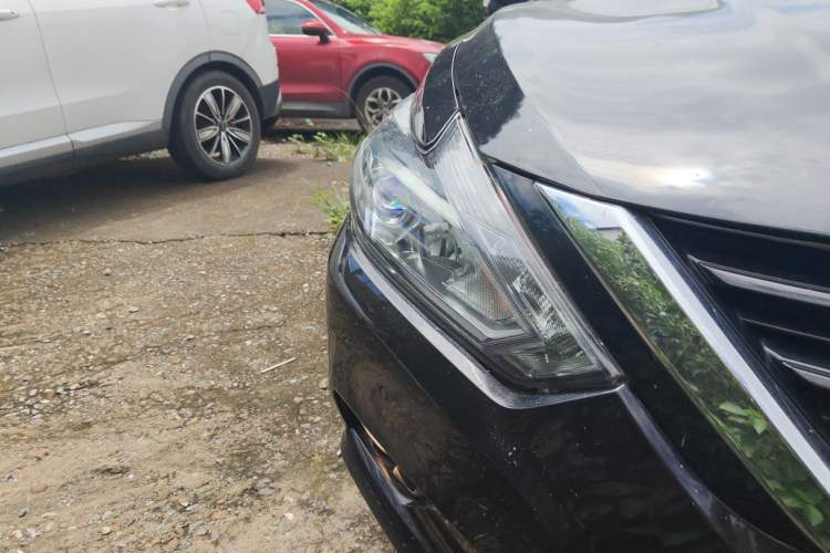 Used Nissan Teana 2016 Duke 2.5L XV Premium Edition Right Front Headlight