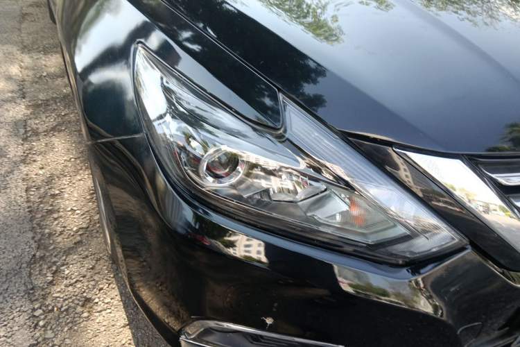 Used Nissan Teana 2016 2.0L XL Comfort Edition Right Front Headlight