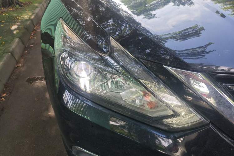 Used Nissan Teana 2016 2.0L XL Comfort Edition Right Front Headlight