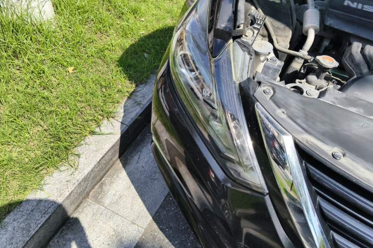 Used Nissan Teana 2016 2.0L XL Comfort Edition Right Front Headlight