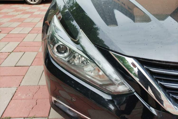 Used Nissan Teana 2016 2.0L XL-Upper Smart Edition Right Front Headlight