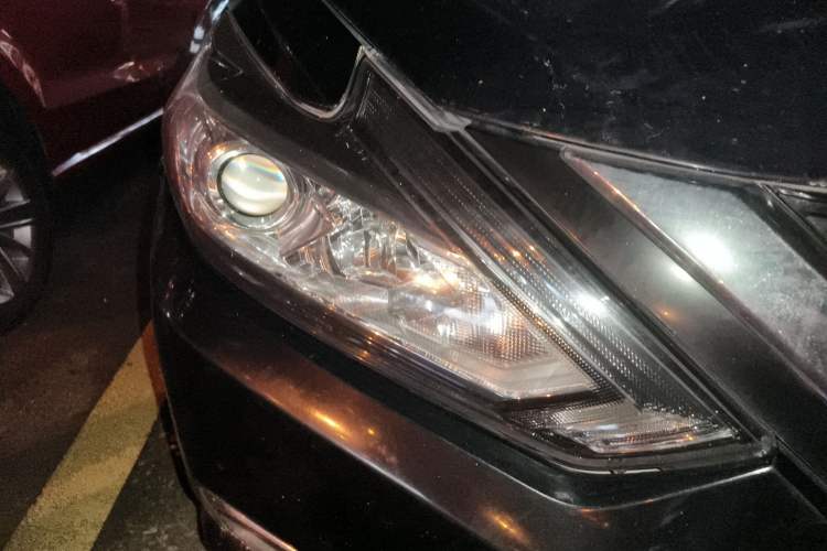 Used Nissan Teana 2016 2.0L XE Fashion Edition Right Front Headlight