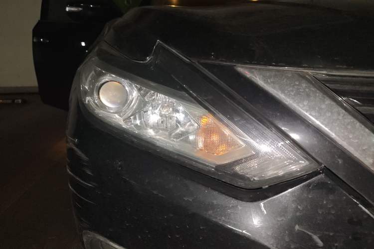Used Nissan Teana 2016 2.0L XE Fashion Edition Right Front Headlight