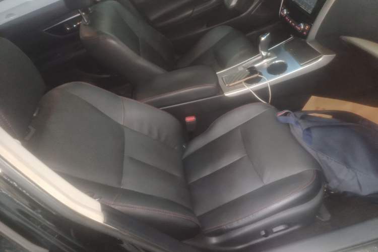 Used Nissan Teana 2016 2.0L XL Comfort Edition Right Front Seat