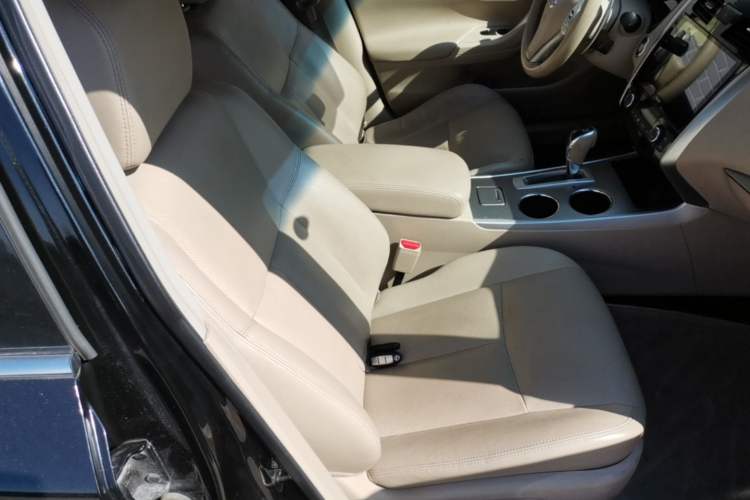 Used Nissan Teana 2016 2.5L XL-Upper Smart Enjoyment Version Right Front Seat