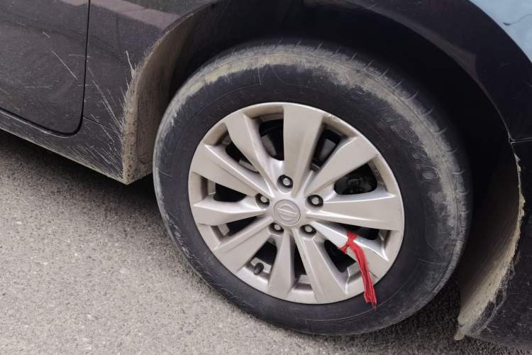 Used Nissan Teana 2016 2.0L XE Fashion Edition Right Front Wheel Hub
