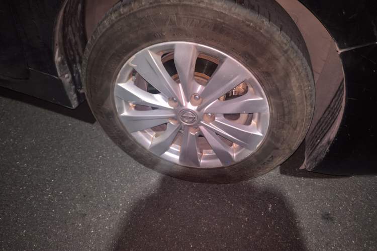 Used Nissan Teana 2016 2.0L XE Fashion Edition Right Front Wheel Hub