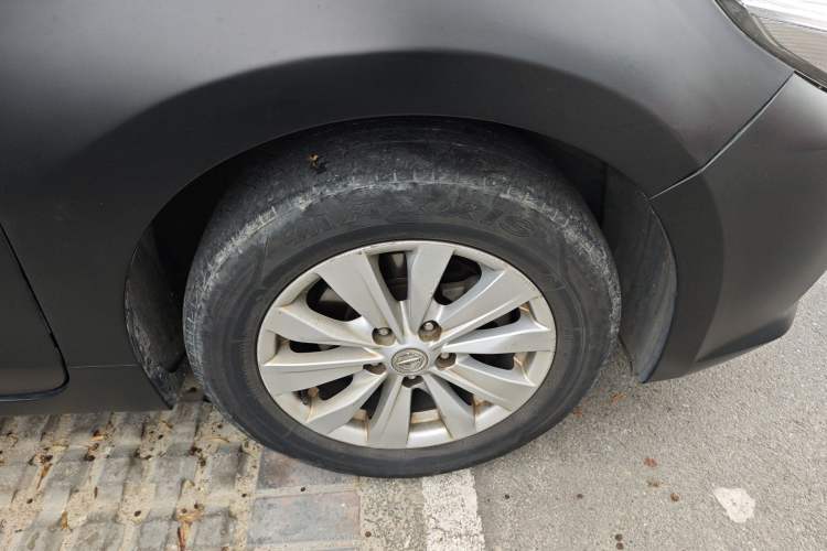 Used Nissan Teana 2016 2.0L XE Fashion Edition Right Front Wheel Hub