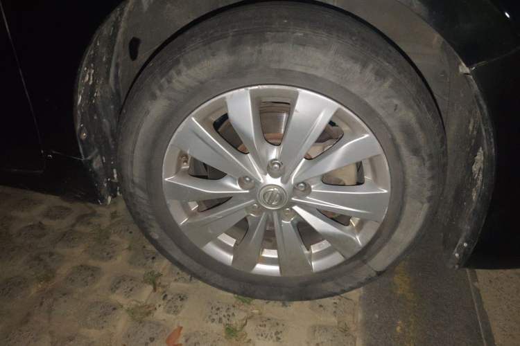 Used Nissan Teana 2016 2.0L XE Fashion Edition Right Front Wheel Hub
