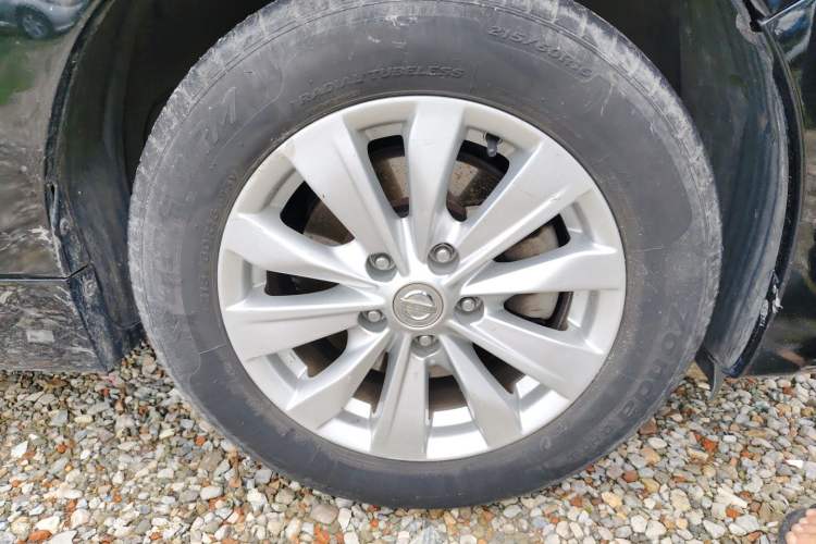 Used Nissan Teana 2016 2.0L XL Comfort Edition Right Front Wheel Hub