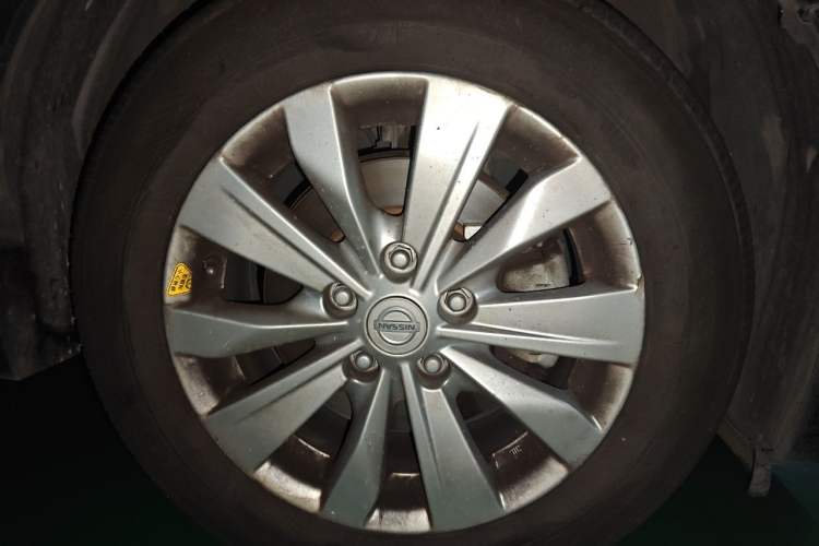 Used Nissan Teana 2016 Revised Version 2.0L XL Comfort Edition Right Front Wheel Hub