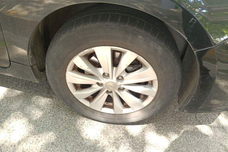 Used Nissan Teana 2016 2.0L XE Fashion Edition Right Front Wheel Hub