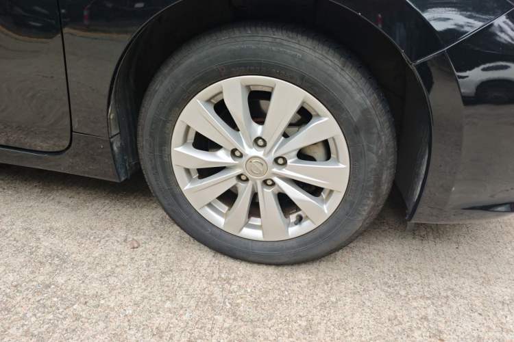 Used Nissan Teana 2016 Revised Version 2.0L XL Comfort Edition Right Front Wheel Hub
