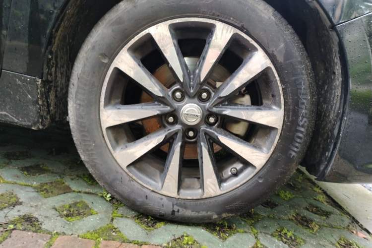 Used Nissan Teana 2016 2.0L XL-Upper Smart Edition Right Front Wheel Hub