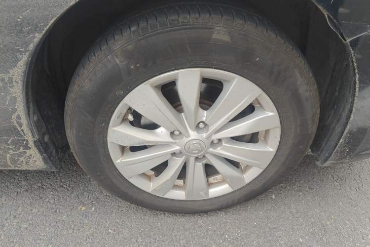 Used Nissan Teana 2016 Revised Version 2.0L XL Comfort Edition Right Front Wheel Hub