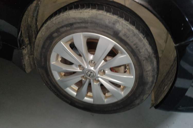 Used Nissan Teana 2016 2.0L XE Fashion Edition Right Front Wheel Hub
