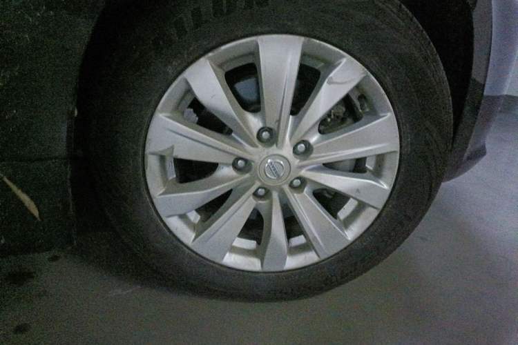 Used Nissan Teana 2016 Revised Version 2.0L XL Comfort Edition Right Front Wheel Hub
