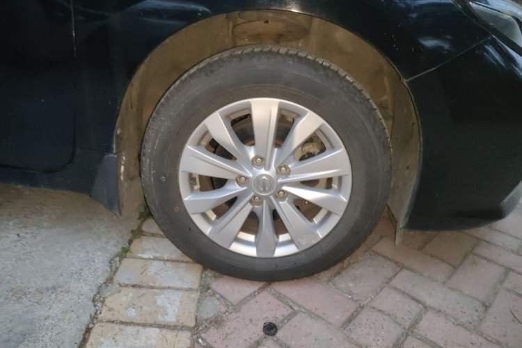 Used Nissan Teana 2016 2.0L XL Comfort Edition Right Front Wheel Hub