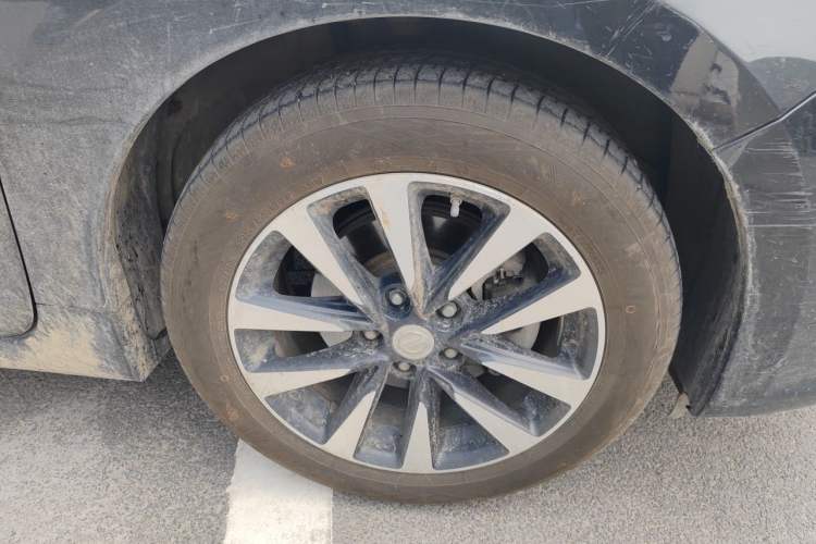 Used Nissan Teana 2016 2.0L XL-Upper Smart Edition Right Front Wheel Hub