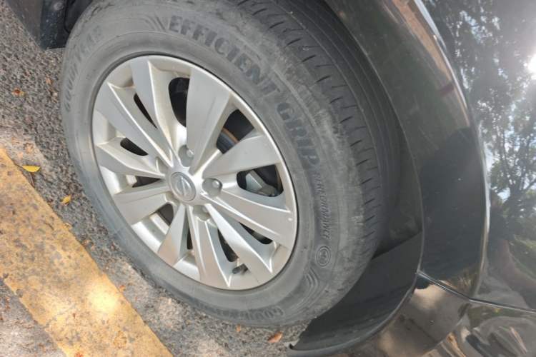 Used Nissan Teana 2016 2.5L XL Comfort Edition Right Front Wheel Hub