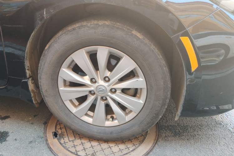 Used Nissan Teana 2016 2.0L XE Fashion Edition Right Front Wheel Hub