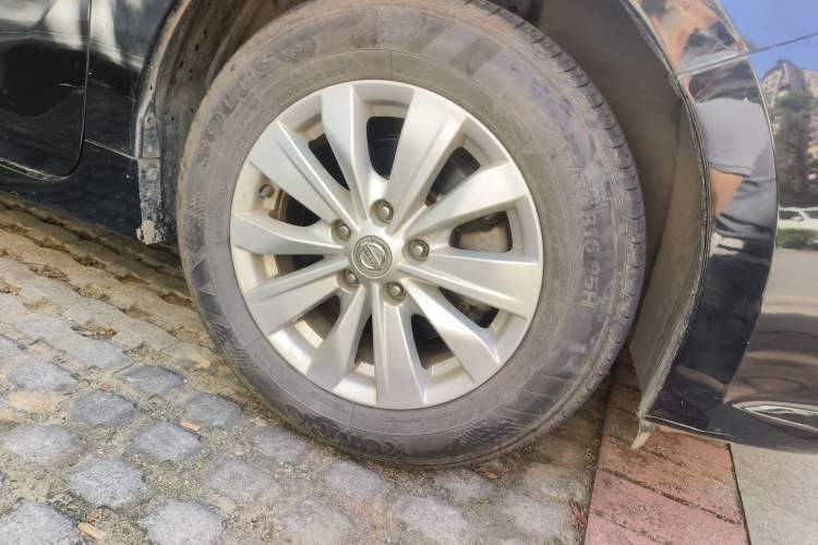 Used Nissan Teana 2016 2.0L XE Fashion Edition Right Front Wheel Hub