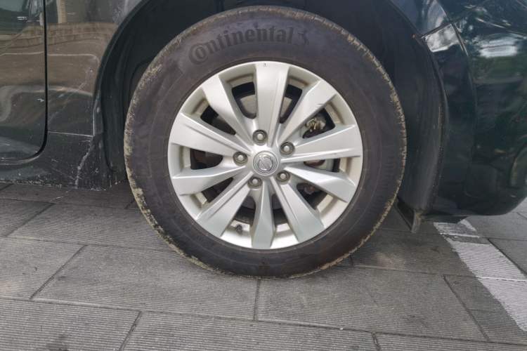 Used Nissan Teana 2016 Revised Version 2.0L XL Comfort Edition Right Front Wheel Hub