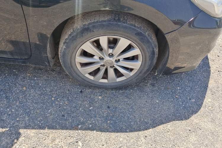 Used Nissan Teana 2016 2.0L XE Fashion Edition Right Front Wheel Hub
