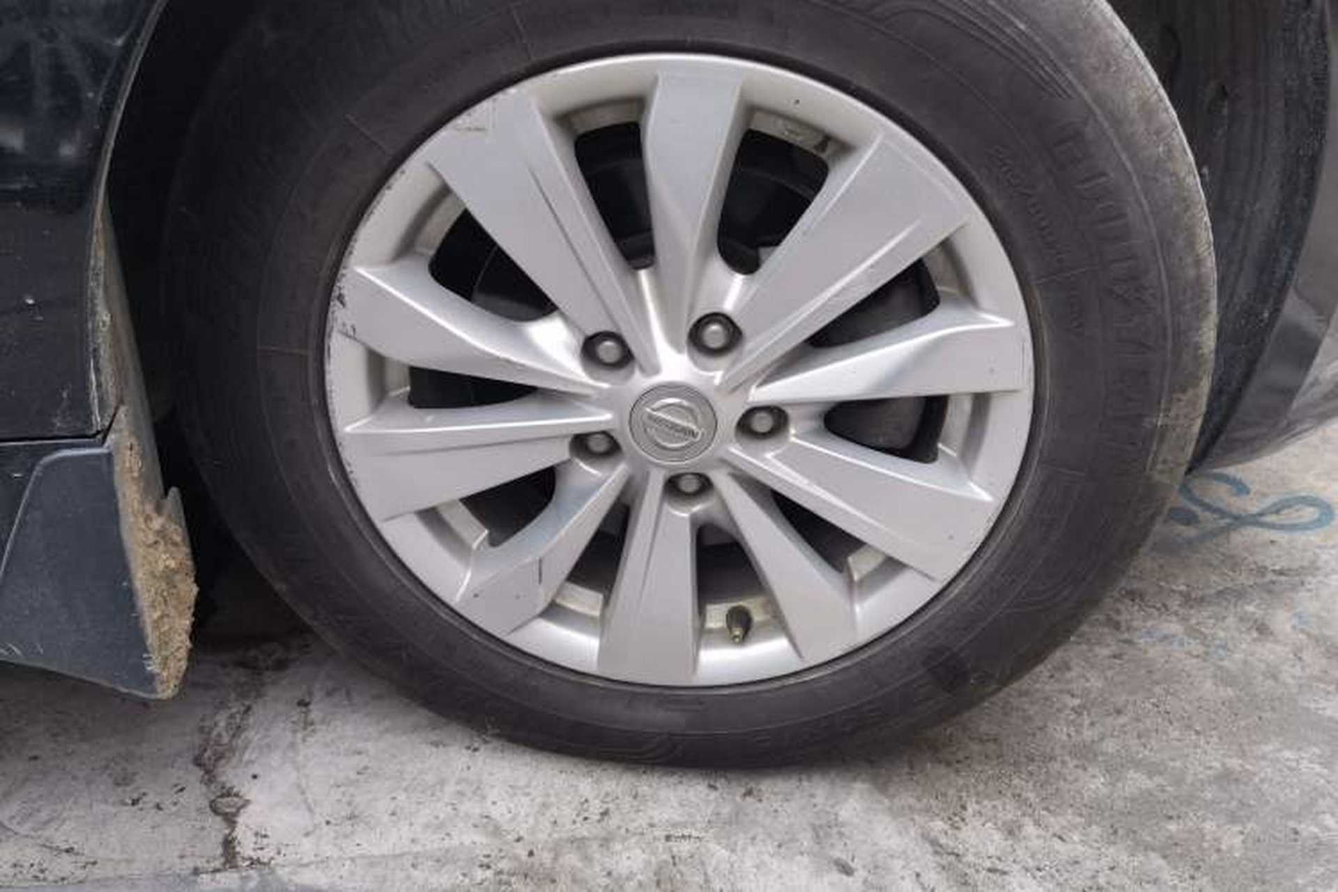 Used Nissan Teana 2016 2.0L XE Fashion Edition Right Front Wheel Hub