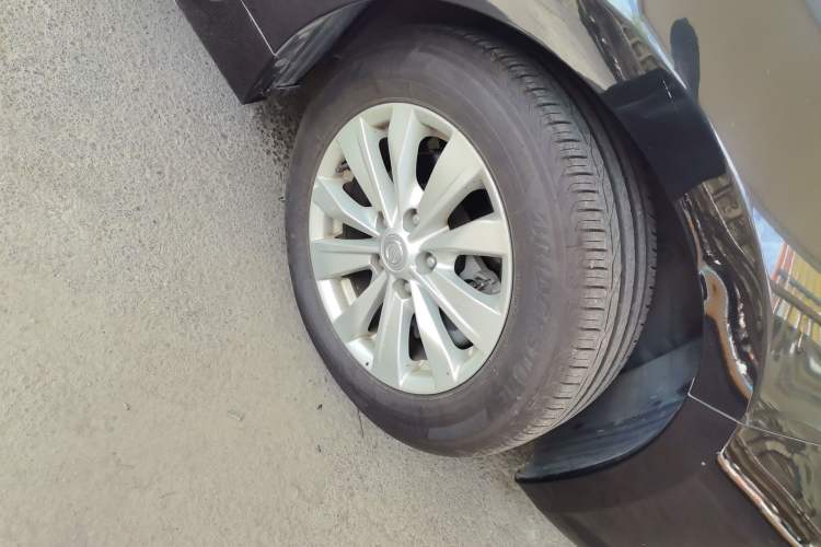 Used Nissan Teana 2016 2.0L XL Comfort Edition Right Front Wheel Hub