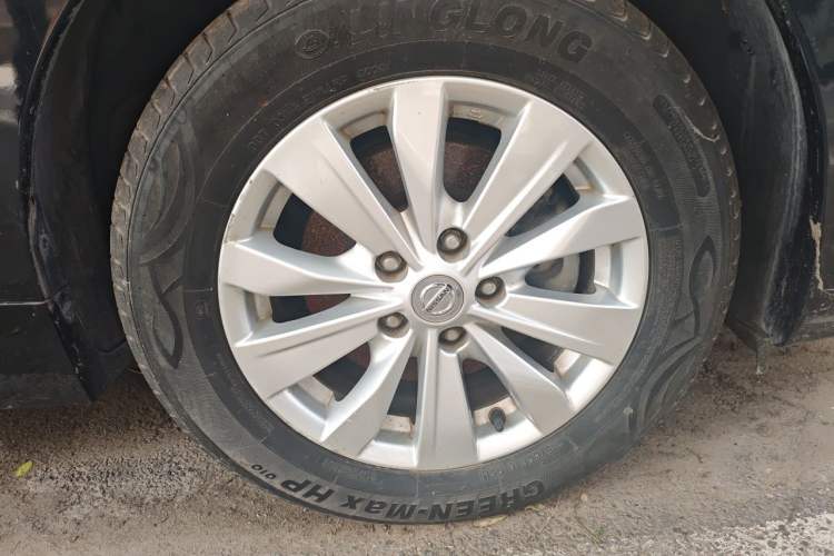 Used Nissan Teana 2016 Revised Version 2.0L XL Comfort Edition Right Front Wheel Hub