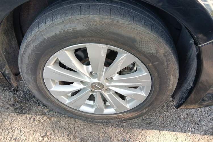 Used Nissan Teana 2016 2.0L XL Comfort Edition Right Front Wheel Hub