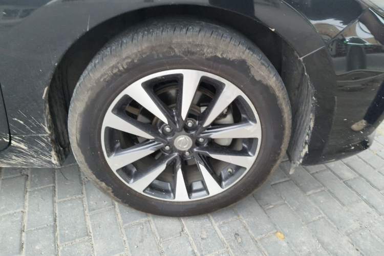 Used Nissan Teana 2016 2.0L XL-Upper Smart Edition Right Front Wheel Hub