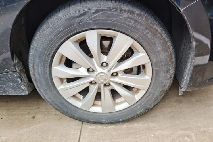 Used Nissan Teana 2016 Revised Version 2.0L XL Comfort Edition Right Front Wheel Hub