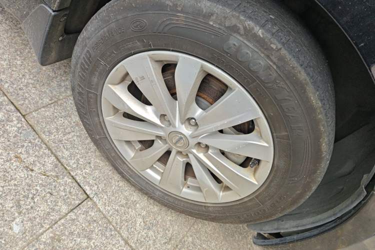Used Nissan Teana 2016 2.0L XL Comfort Edition Right Front Wheel Hub