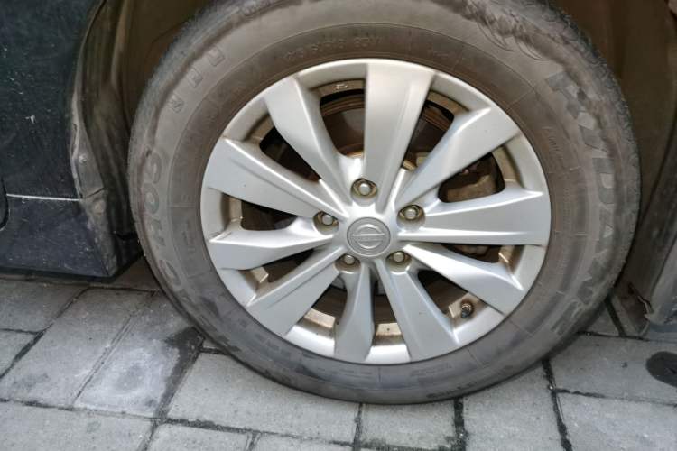 Used Nissan Teana 2016 Revised Version 2.0L XL Comfort Edition Right Front Wheel Hub