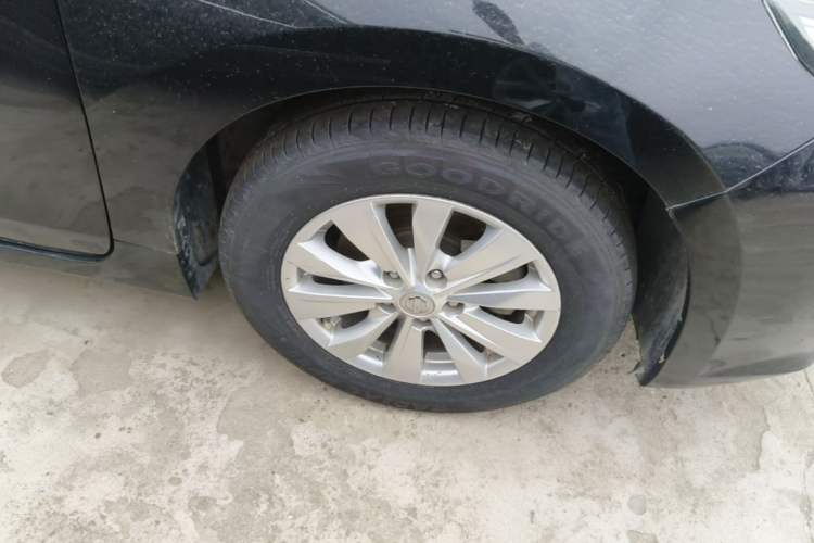 Used Nissan Teana 2016 2.0L XE Fashion Edition Right Front Wheel Hub