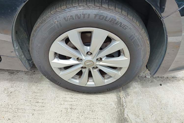 Used Nissan Teana 2016 2.0L XE Fashion Edition Right Front Wheel Hub