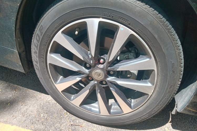 Used Nissan Teana 2016 Revised Version 2.0L XL Comfort Edition Right Front Wheel Hub