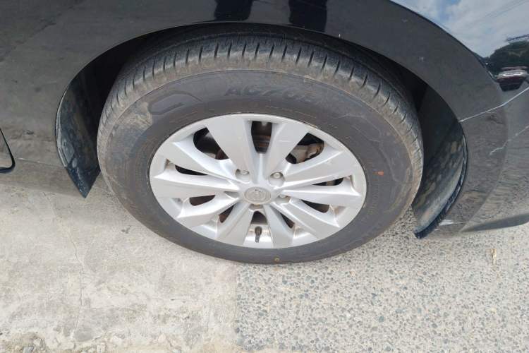 Used Nissan Teana 2016 Revised Version 2.0L XL Comfort Edition Right Front Wheel Hub
