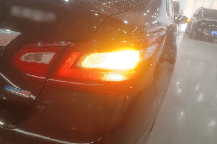 Used Nissan Teana 2016 2.0L XL Comfort Edition Right Rear Taillight