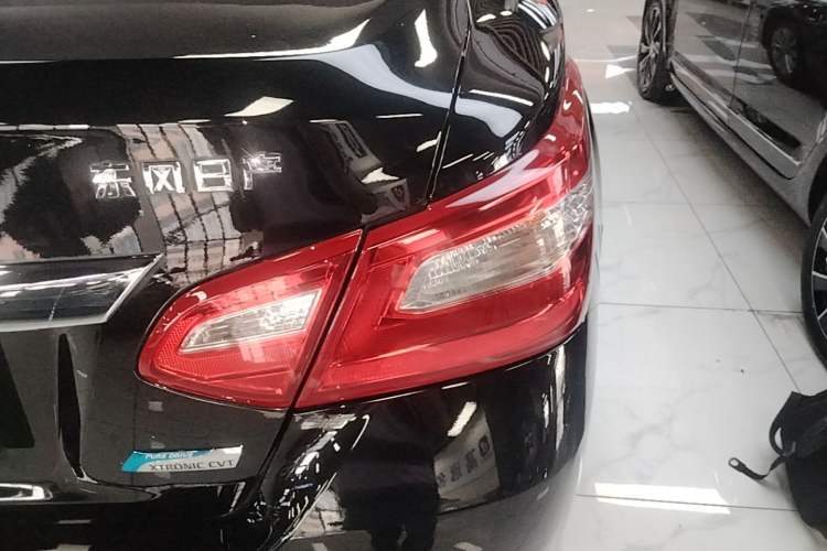 Used Nissan Teana 2016 2.0L XL Comfort Edition Right Rear Taillight