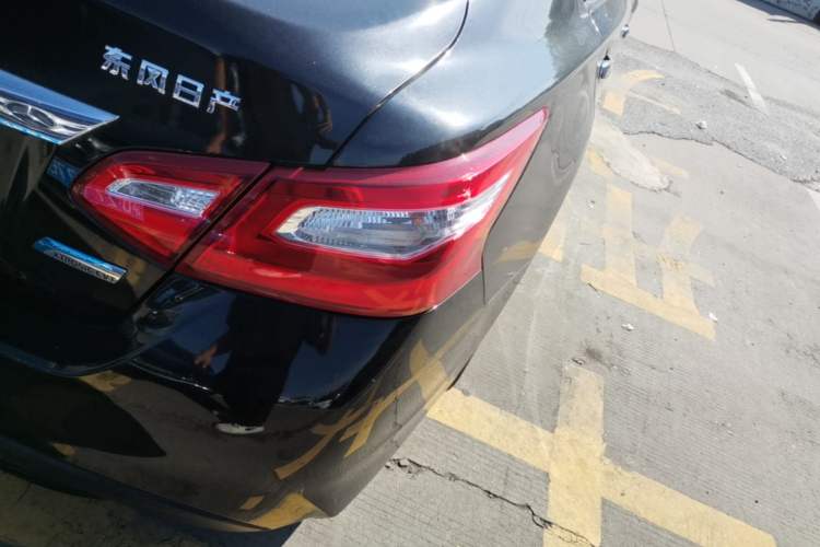 Used Nissan Teana 2016 2.5L XL-Upper Smart Enjoyment Version Right Rear Taillight